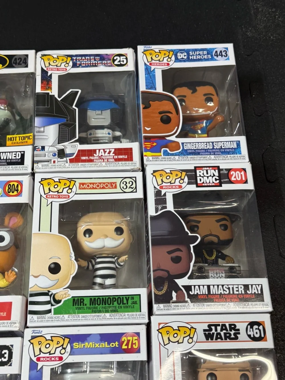 Lot Of 16 Mixed Funkos - Picture 3 of 6